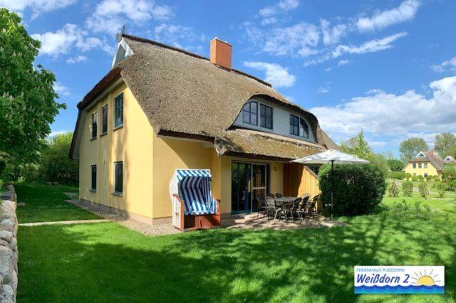 Villa Familienfreundliches Reetdachhaus Weissdorn 2 Puddemin Exterior foto